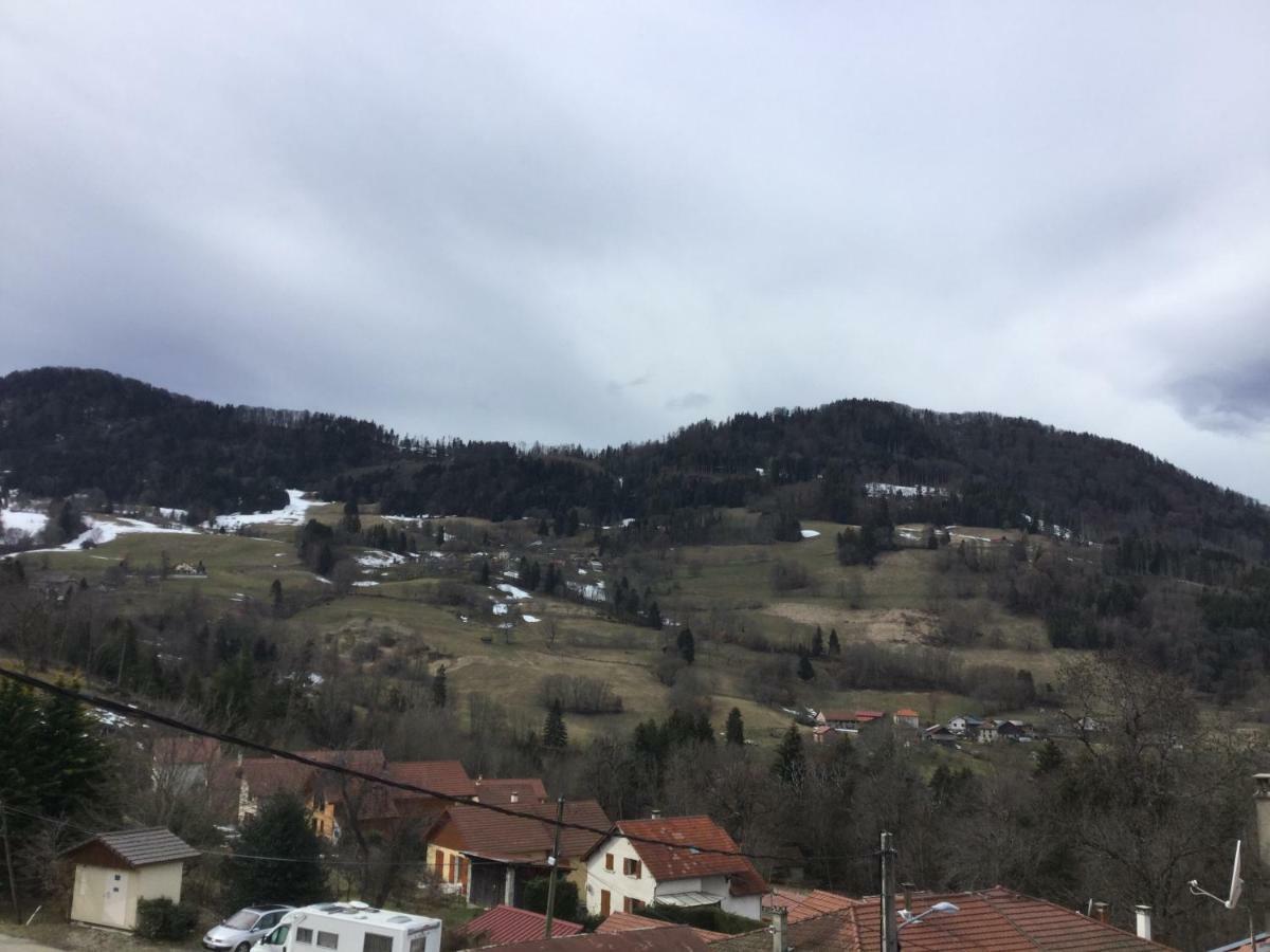 Отель Maison Moyenne Montagne Saint-Pierre-d'Allevard Экстерьер фото