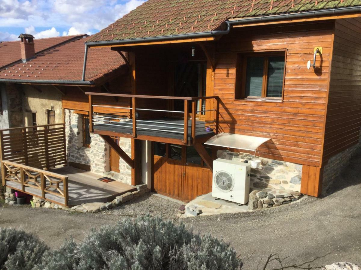Отель Maison Moyenne Montagne Saint-Pierre-d'Allevard Экстерьер фото